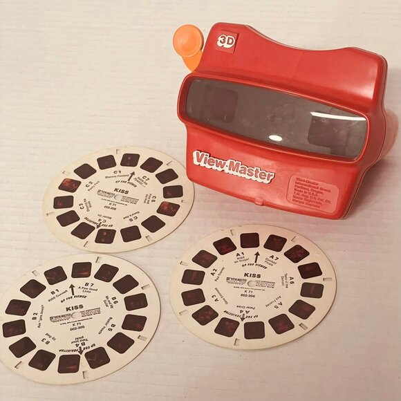 View Master 3D-set of 3 KISS REELS 1978~A 1-7, B 1-7 &C 1-7 ~ WORKS~ RED~ VTG. - Picture 2 of 5